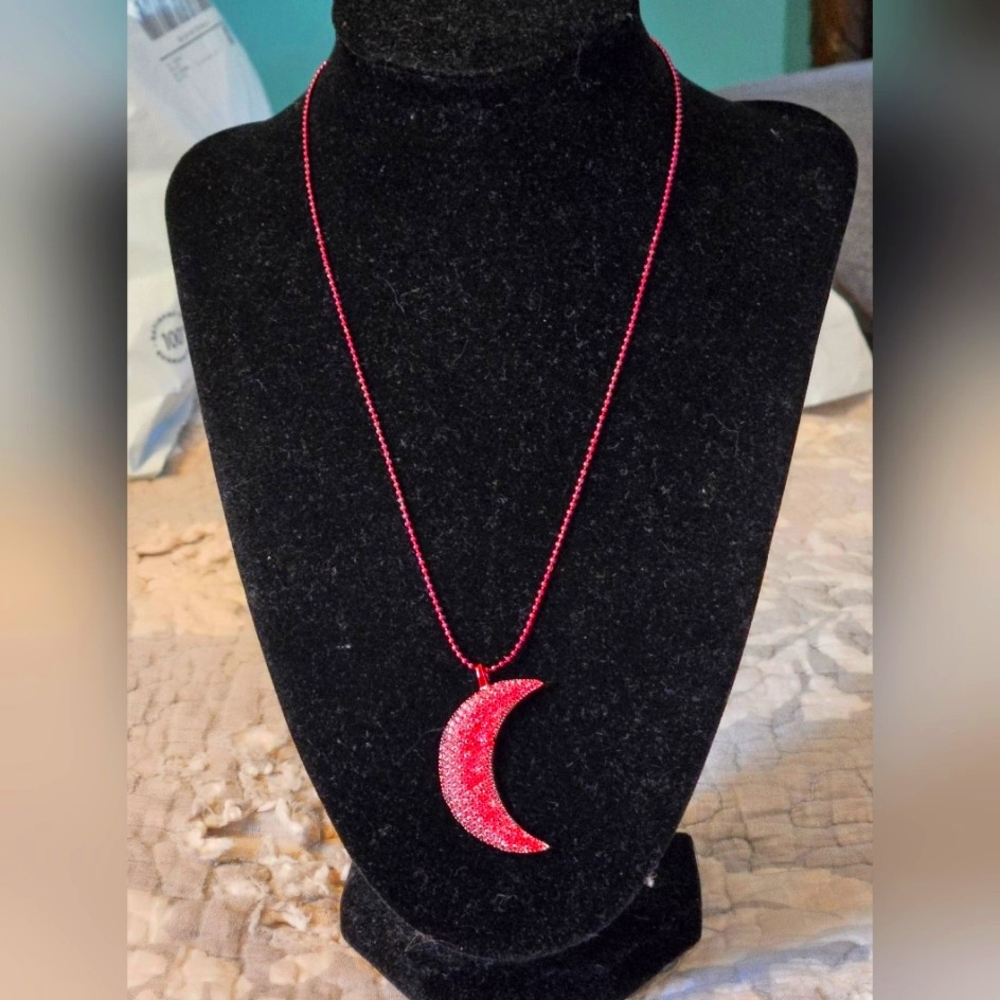 By Alexa Rae NWT Burgandy Crescent Moon Necklace